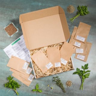 10 druhů oblíbených bylinek a jednoduchý průvodce pěstováním – v krásném dárkovém balení. 🌿 Darujte kousek přírody. 🎁...