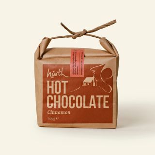 Ochucené horké čokolády od značky Harth opět skladem. 🍫 Co třeba skořice nebo zázvor? #cokolada #horkáčokoláda #dárky...